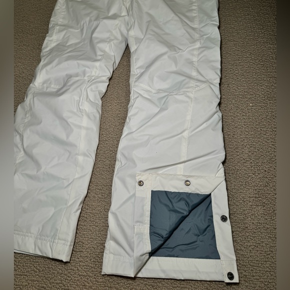Columbia Ski/Snowboard Pants - Picture 2 of 4